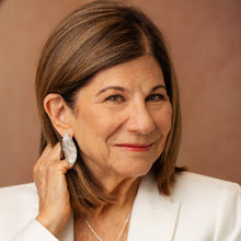 Load image into Gallery viewer, Quina earrings silver rhodium sustainable jewelry gilded leaf